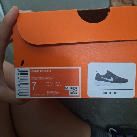 Nike Roshe Golf Shoes - Picture 3 of 3